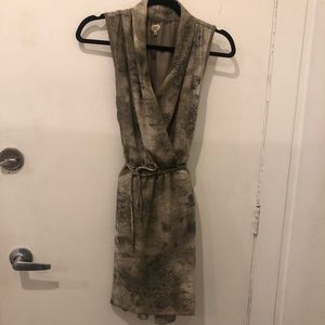 Aritizia Wilfred Sabine Wrap Dress Snake Print L